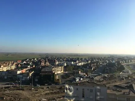 Zeedijk, A Seafront Very Close To Bruges Appartement