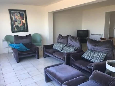 Appartement Zeedijk, A Seafront Very Close To Bruges *